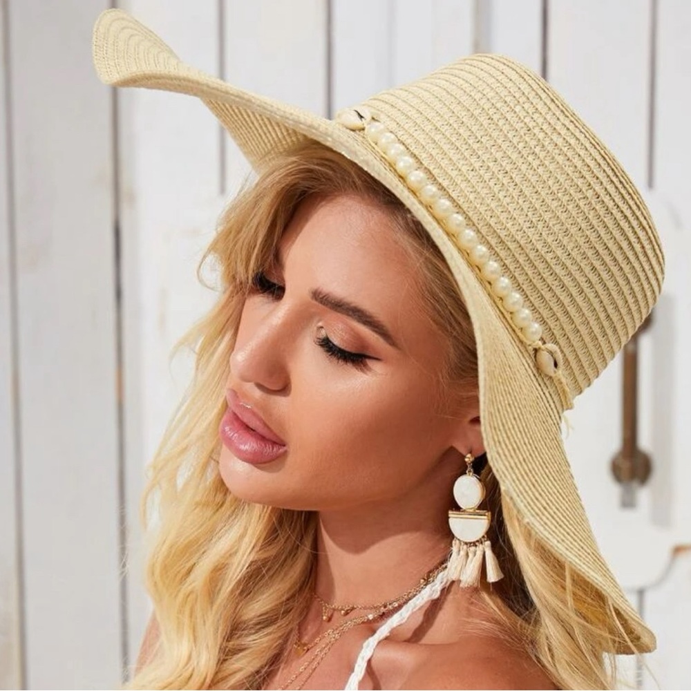 Large Straw Hat